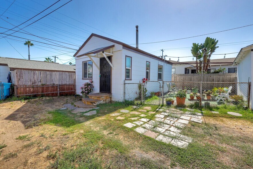 More Photos Of 4918 Del Monte Ave, San Diego Multifamily For Sale