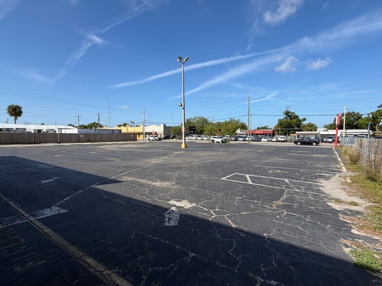 More Photos Of 4101 N Florida Ave, Tampa General Retail For Lease