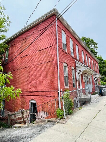 More Photos Of 27-31 Summer St, Bristol Apartments For Sale