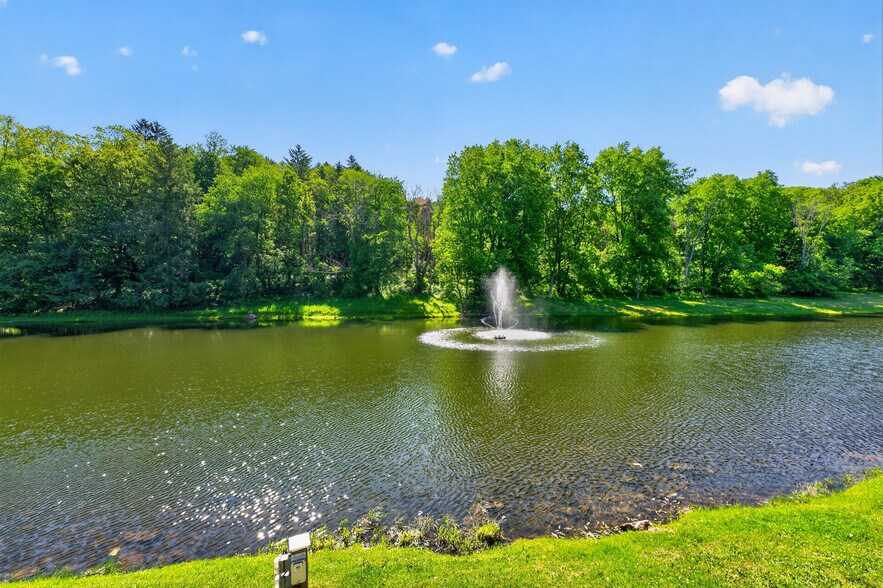 More Photos Of 160 Creamery Rd, Greenville Specialty For Sale