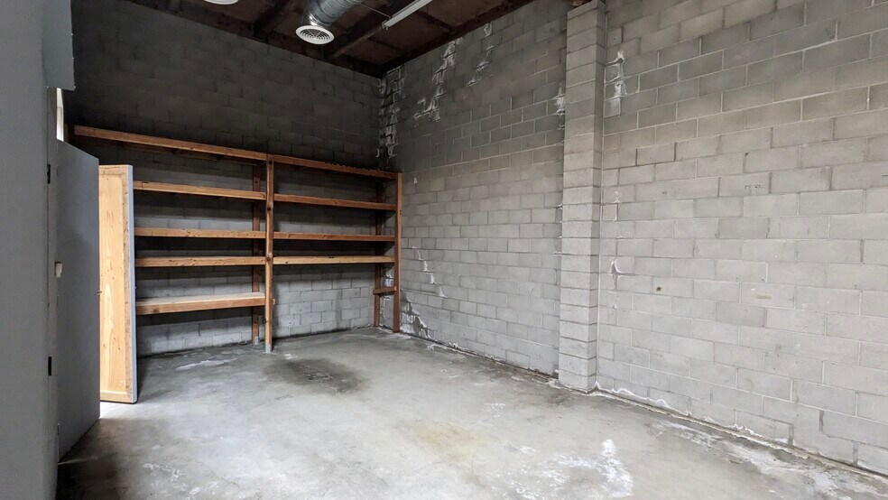 More Photos Of 48 Laurel St, Redwood City Service For Sale