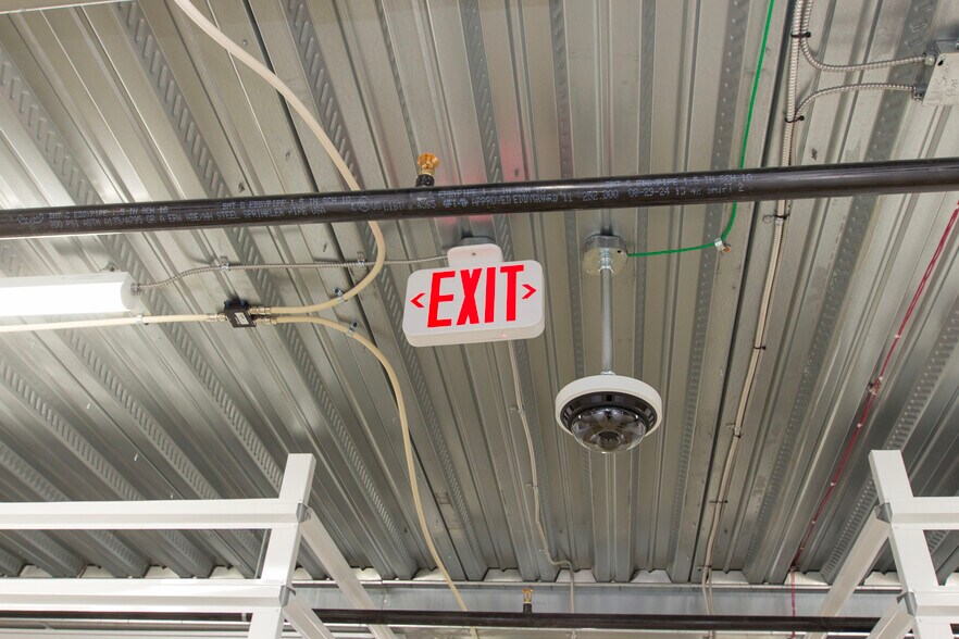 More Photos Of 11017 County Line, Madison Self Storage For Sale
