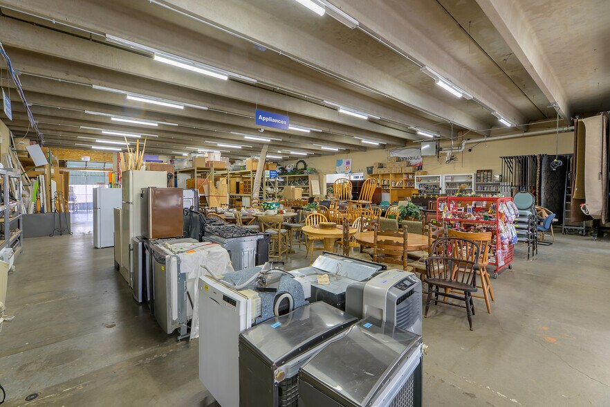 More Photos Of 1345-1375 Sherman Dr, Longmont Unknown For Lease