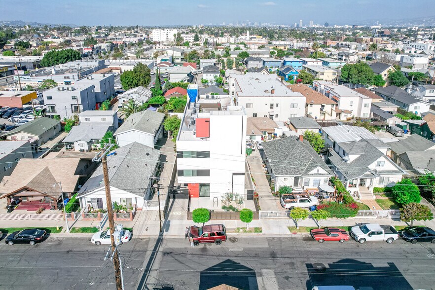 More Photos Of 1229 S Kingsley Dr, Los Angeles Apartments For Sale