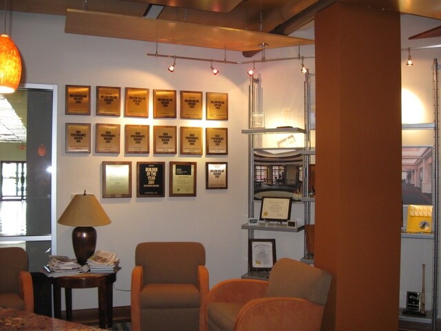 More Photos Of 908 S 8th St, Louisville Loft Creative Space For Lease