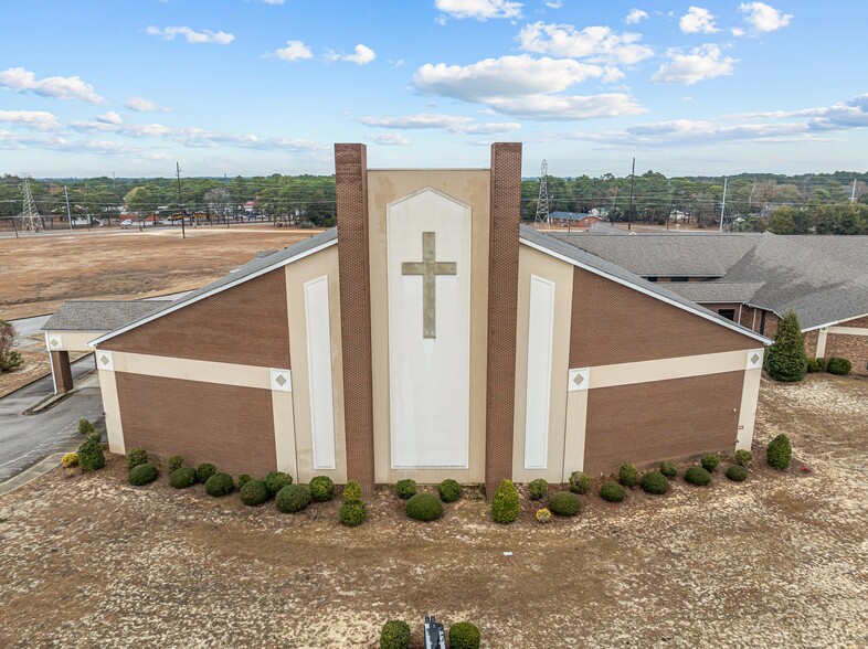 More Photos Of 2621 Owen Dr, Fayetteville Religious Facility For Sale