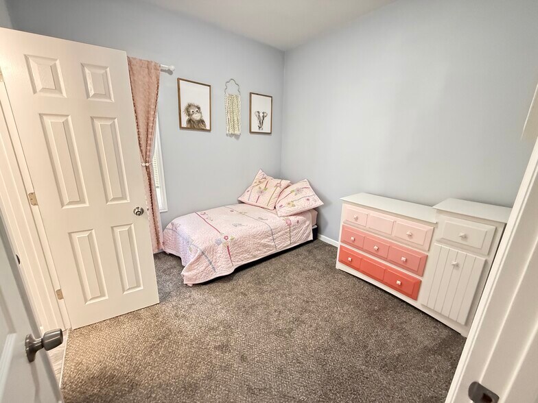 More Photos Of 1594-1598 W Alameda Ave, Denver Storefront Retail Residential For Sale