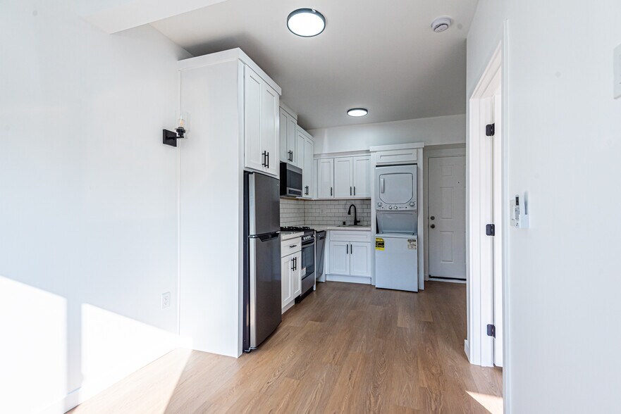 More Photos Of 4771 Marathon St, Los Angeles Apartments For Sale
