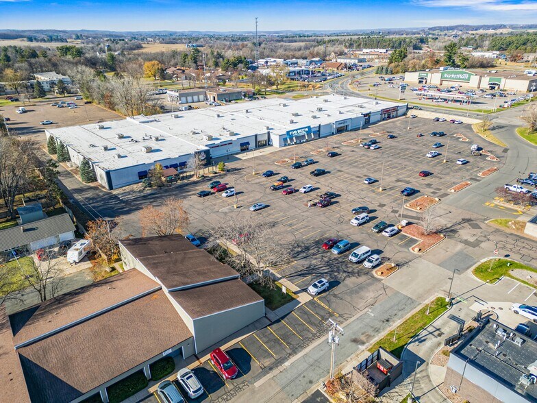 More Photos Of 1501-1567 Broadway St N, Menomonie Storefront For Sale