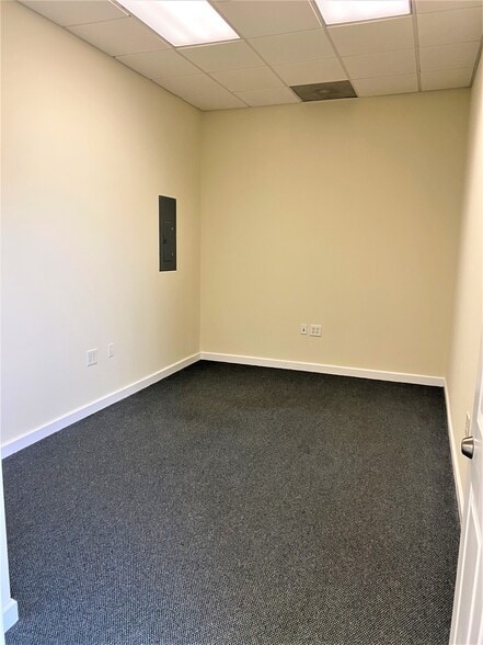 More Photos Of 2000 Bearcat Way, Morrisville Research And Development For Lease