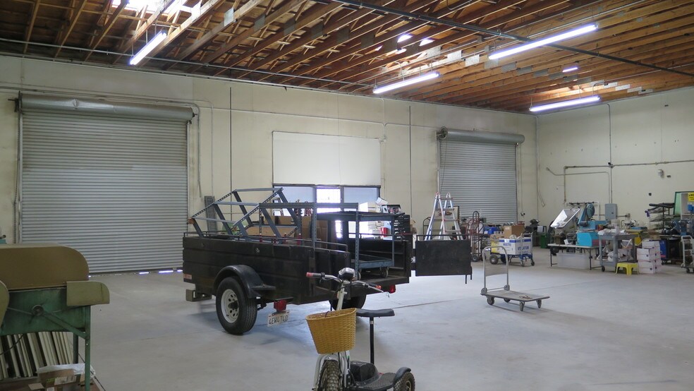 More Photos Of 9565 C Ave, Hesperia Service For Lease