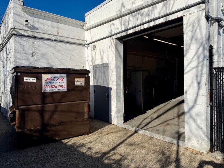 More Photos Of 5 Reynolds st, Norwalk Industrial For Lease