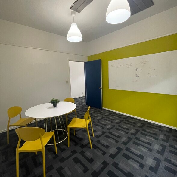 More Photos Of 12-20 N San Mateo Dr, San Mateo Medical For Lease