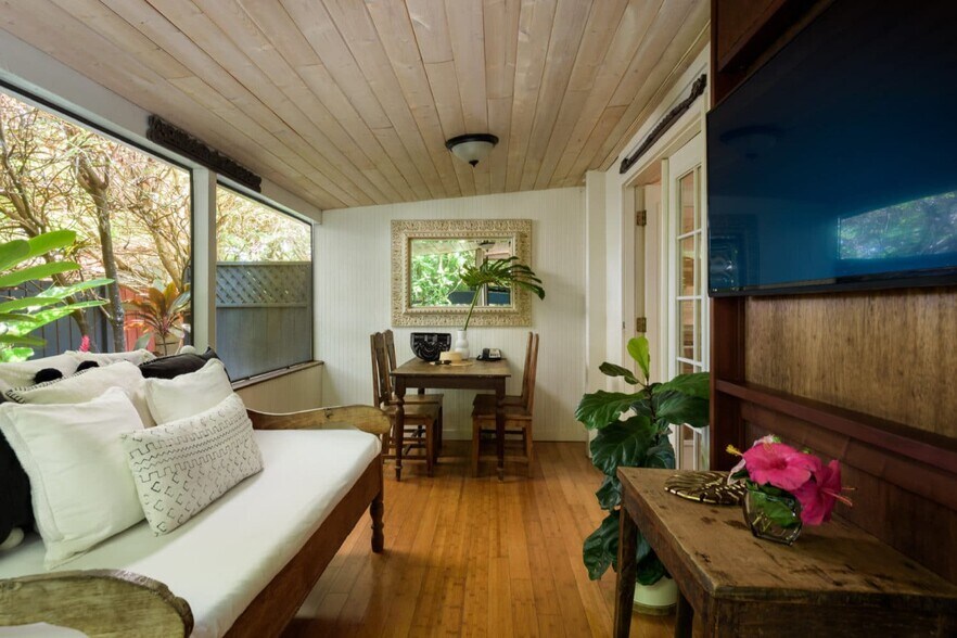 More Photos Of 95 B Hana Hwy, Paia Apartments For Sale