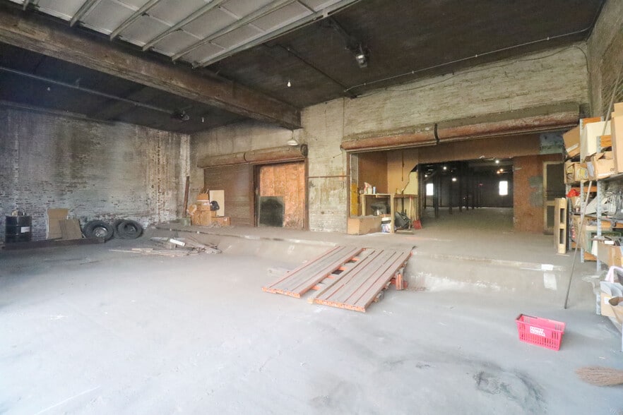 More Photos Of 312 N 7th St, Steubenville Warehouse For Sale