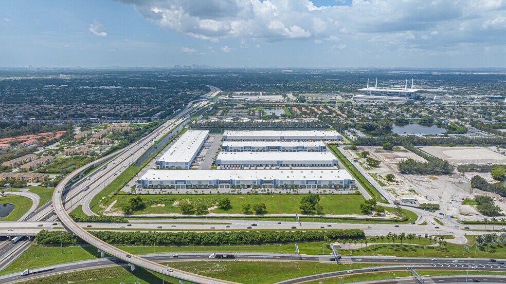 More Photos Of 1620 NW 215th St, Miami Gardens Unknown For Lease