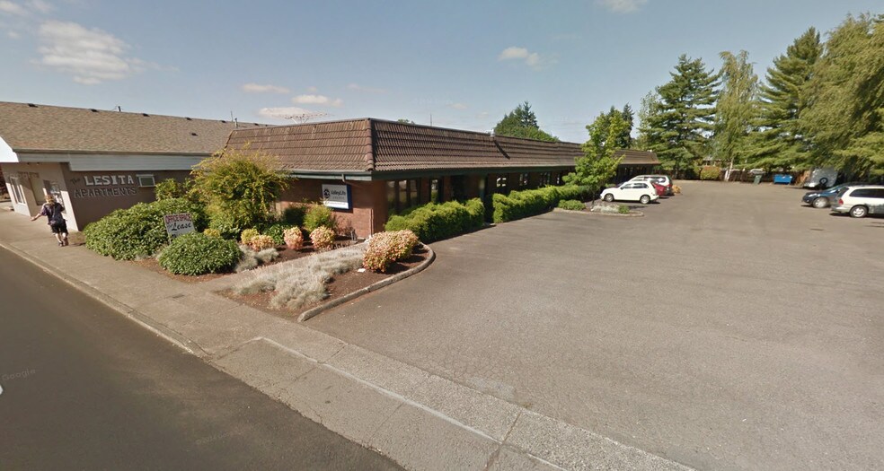 More Photos Of 1780-1790 S Main St, Lebanon Office For Sale