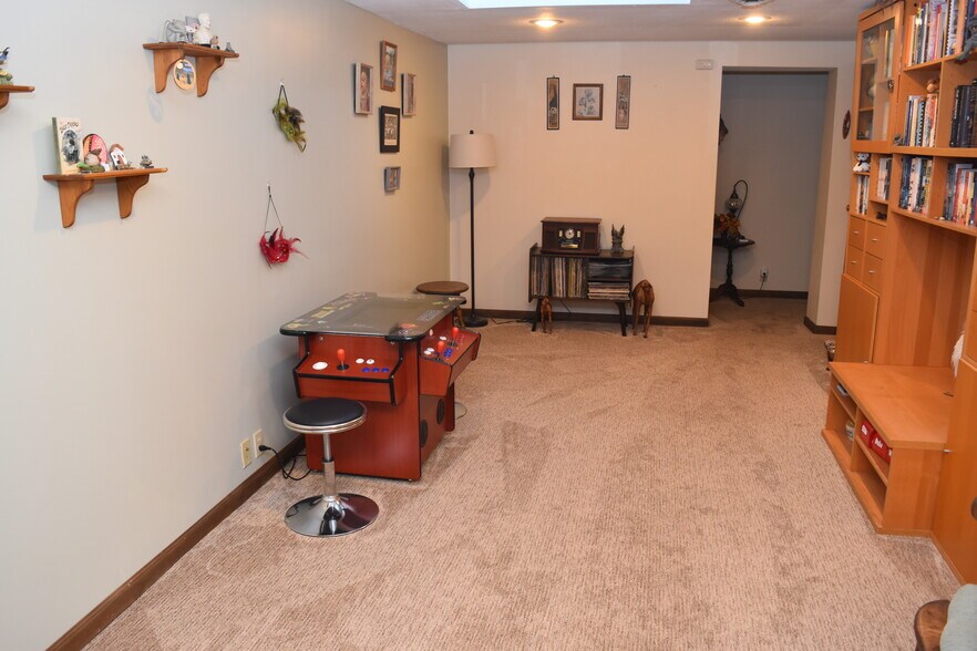 More Photos Of 56721 Ferry Landing Rd, Shadyside Shelter For Sale