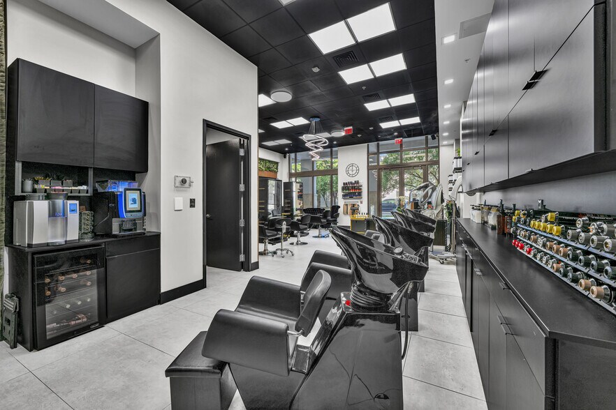 More Photos Of 301 Altara Ave, Coral Gables Apartments For Sale