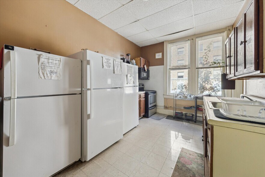More Photos Of 417 San Jacinto St, Houston Specialty For Sale