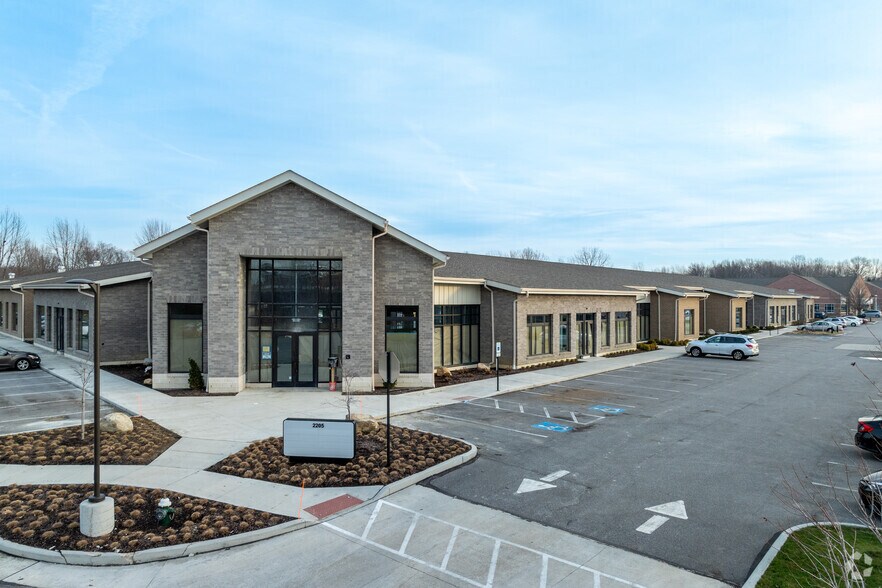 Primary Photo Of 2205 Crocker Rd, Westlake Medical For Lease