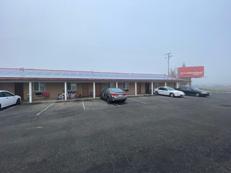 More Photos Of 3901 S Chester Ave, Bakersfield Hotel For Sale