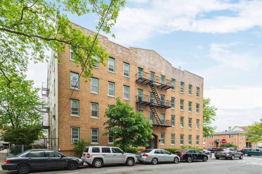 More Photos Of 87-87 116th St, Richmond Hill Multifamily For Sale