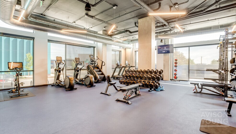 More Photos Of 500 W 41st Ave, Denver Apartments For Sale