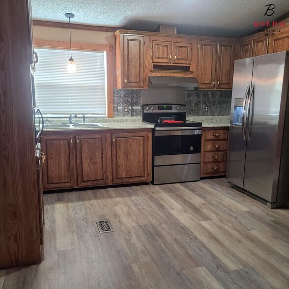 More Photos Of 138 Grey Moss Ct, Ingram Apartments For Sale