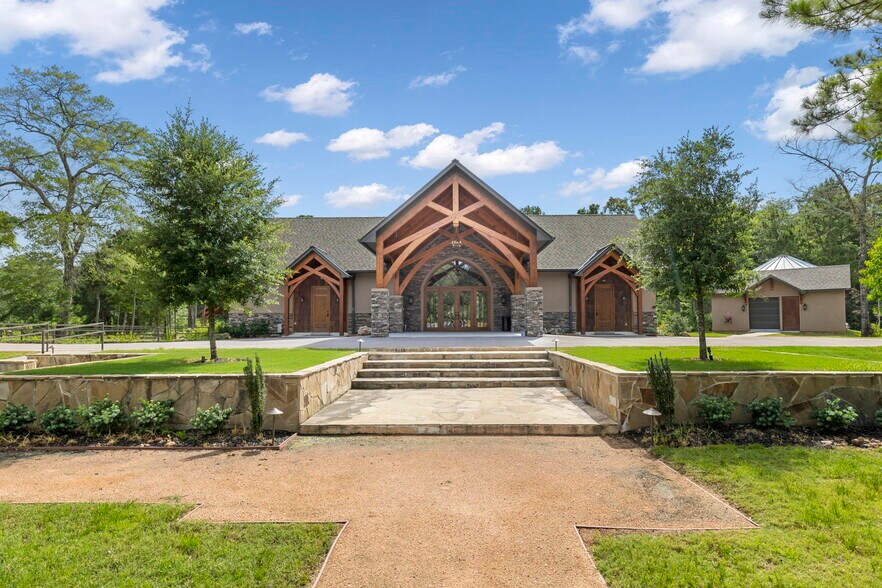 More Photos Of 30663 Moore Rd, Magnolia Freestanding For Sale