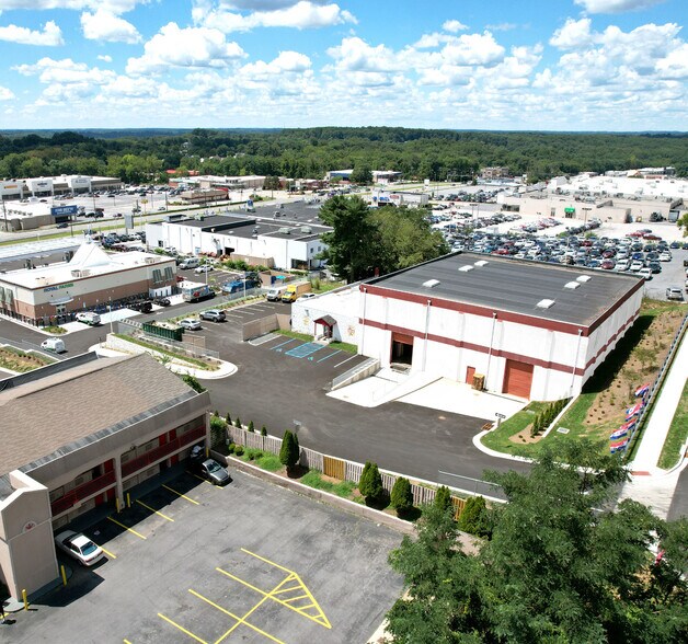 Primary Photo Of 6436 Baltimore National Pike, Catonsville Showroom For Lease