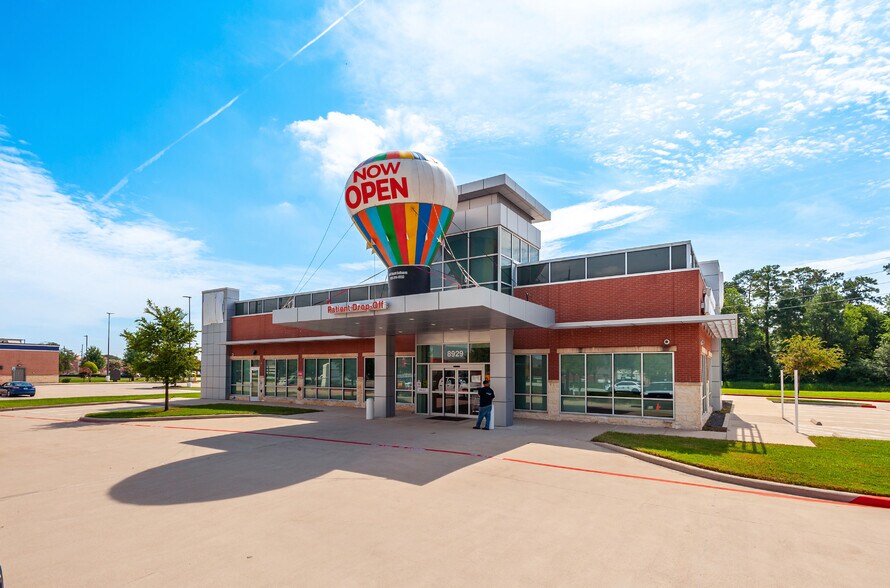 More Photos Of 8929 Spring Cypress Rd, Spring Hospital For Sale