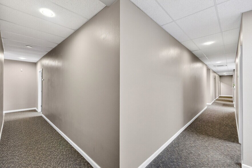More Photos Of 80 S Mccall Rd, Englewood Office For Sale