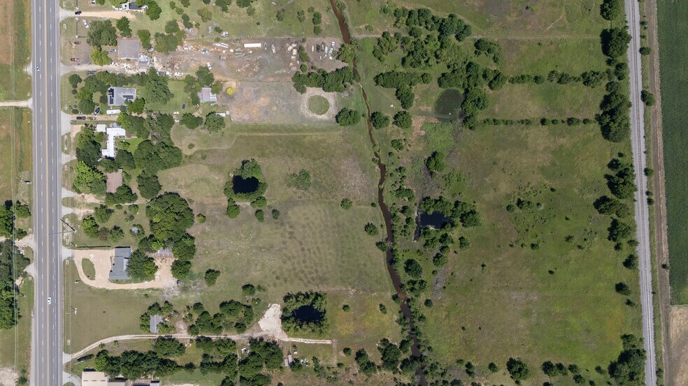 More Photos Of 4302 N Main St, Taylor Land For Sale