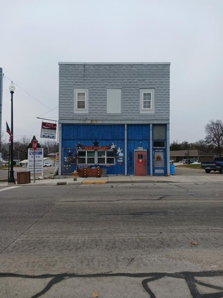 Primary Photo Of 200 N Monroe St, Williamsport Storefront For Sale