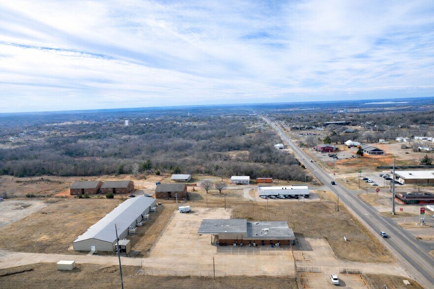 More Photos Of 1701 E 1st St, Chandler Research And Development For Lease