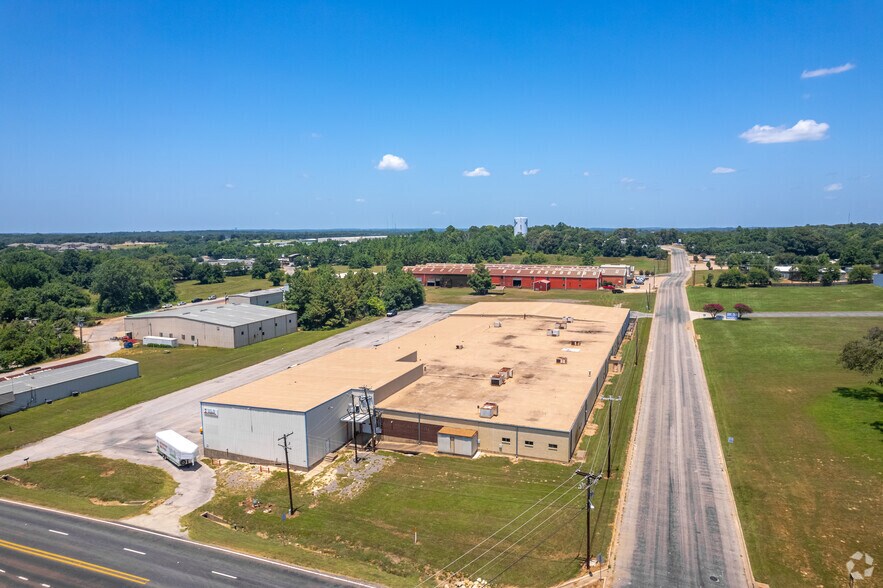 More Photos Of 1411 Flat Creek Rd, Athens Manufacturing For Lease