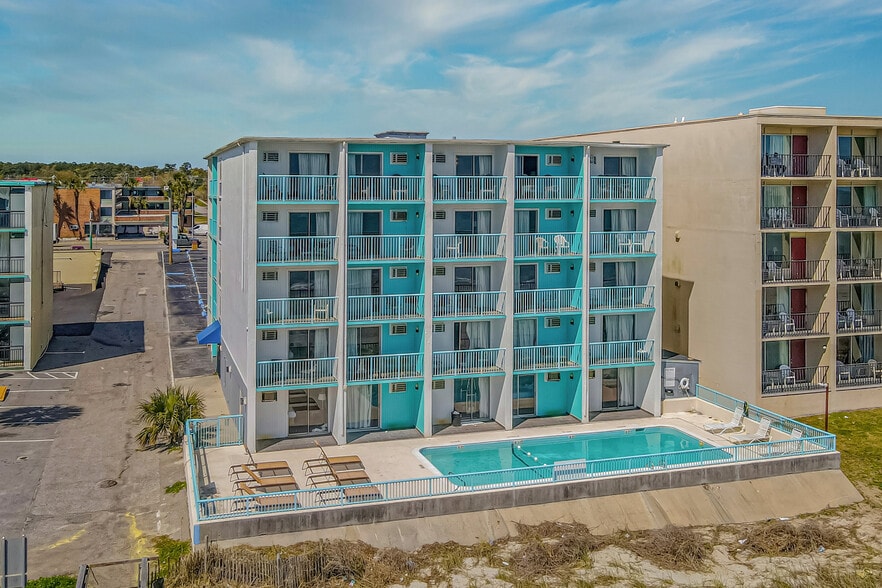 Primary Photo Of 1901 S Ocean Blvd, Myrtle Beach Hotel For Sale