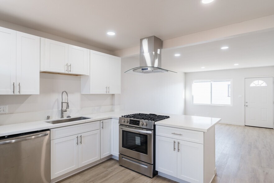 More Photos Of 134-138 5th Ave, Chula Vista Apartments For Sale