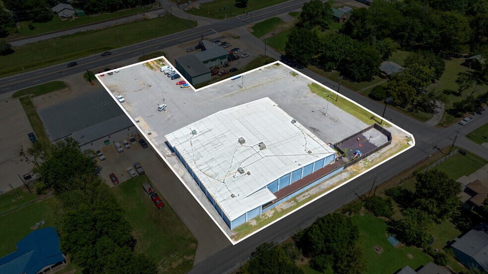 More Photos Of 814 E Cherokee Ave, Sallisaw Religious Facility For Sale