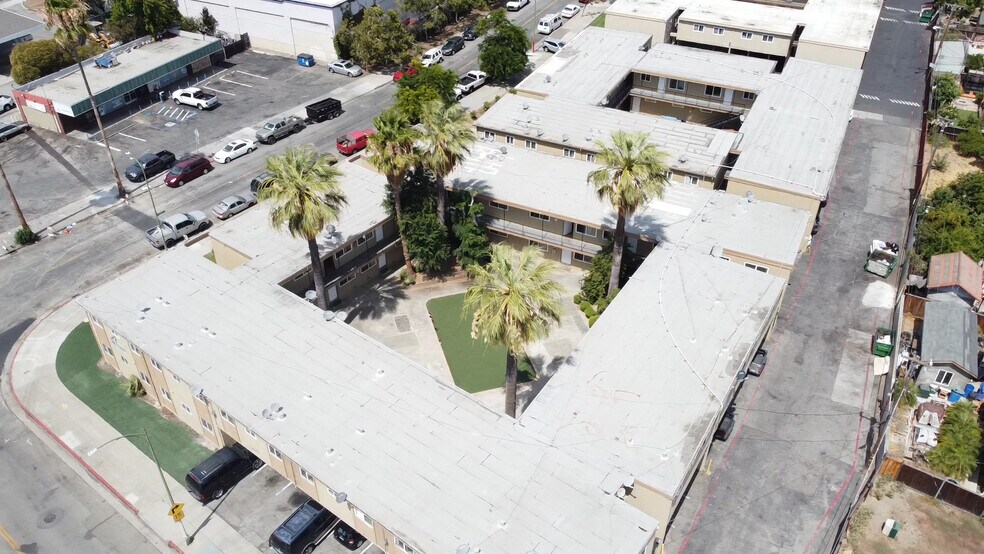 More Photos Of 2710-2718 Kollmar Dr, San Jose Apartments For Sale