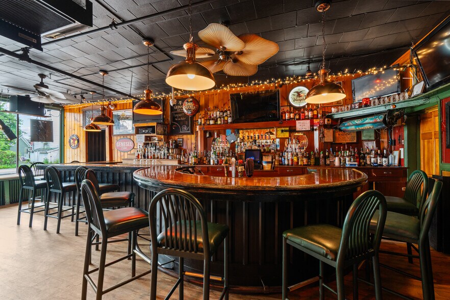 More Photos Of , Utica Unknown For Sale