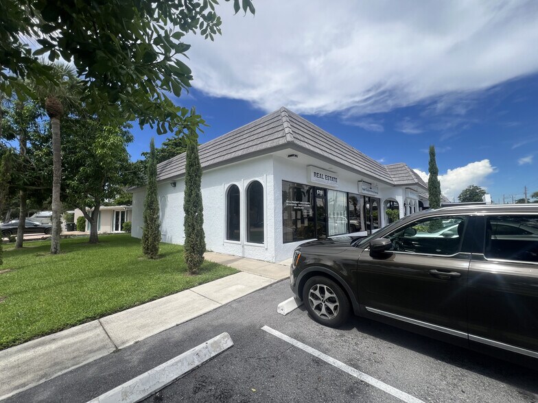 More Photos Of 5701 N Federal Hwy, Boca Raton Unknown For Lease