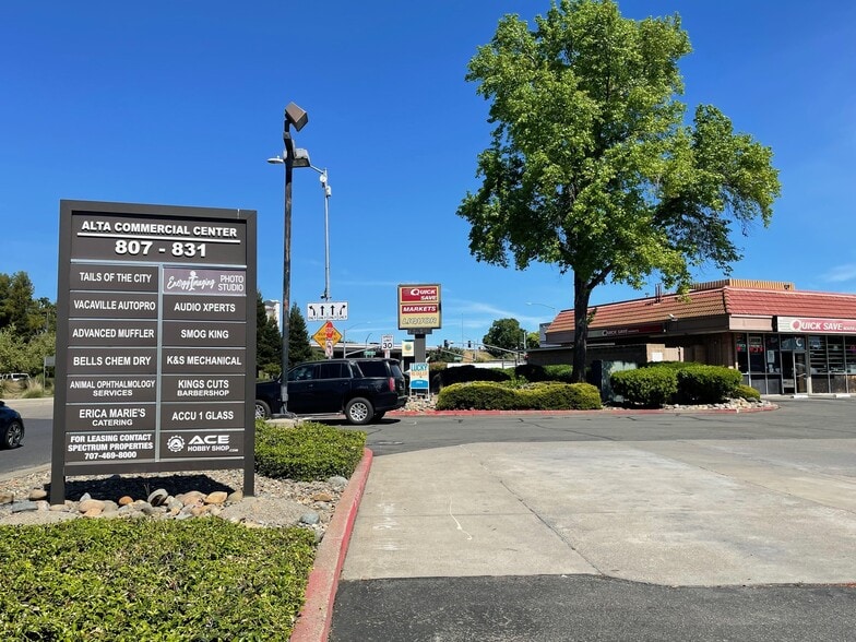 More Photos Of 807-831 Davis St, Vacaville Unknown For Lease