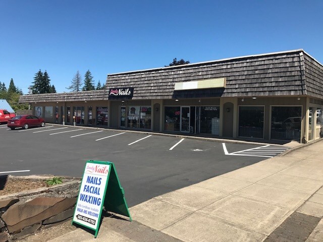 More Photos Of 17350-17390 Smith Ave, Sandy Storefront Retail Office For Sale