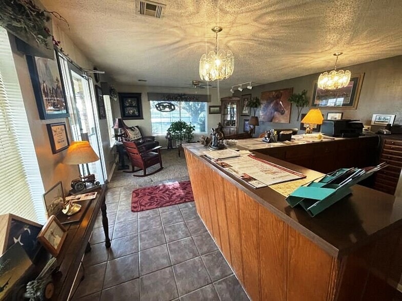 More Photos Of 1720 S Grand Ave, Cherokee Hotel For Sale