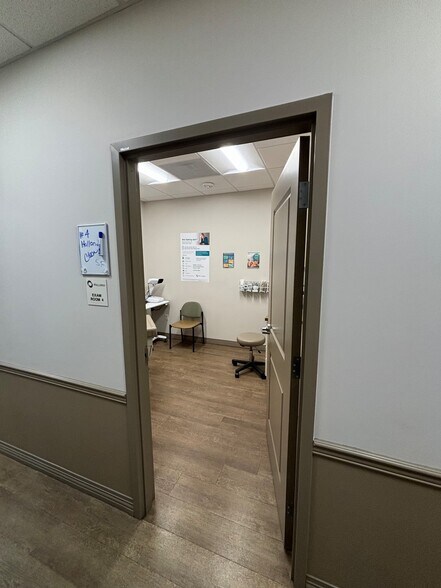 More Photos Of 2701 W St Isabel St, Tampa Medical For Sale