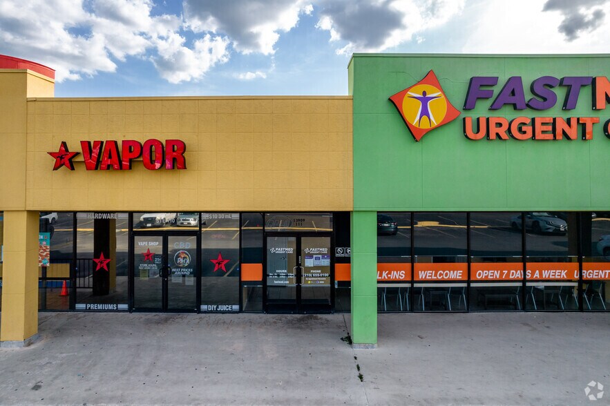 More Photos Of 13909 Nacogdoches Rd, San Antonio Unknown For Lease