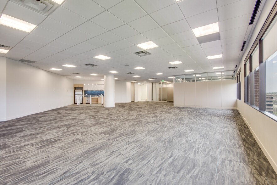 More Photos Of 400 E Las Colinas Blvd, Irving Office For Lease