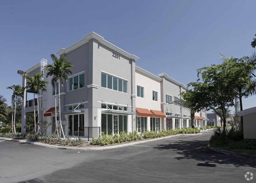 More Photos Of 2201 Palm Ave, Miramar Storefront Retail Office For Lease